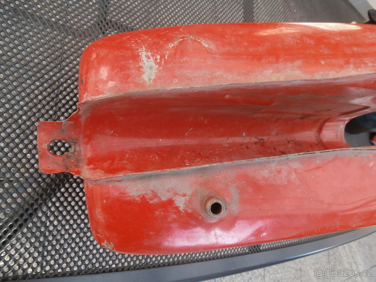 Nádrž na motocykl MZ starší 700 kč včetně poštovného - 9