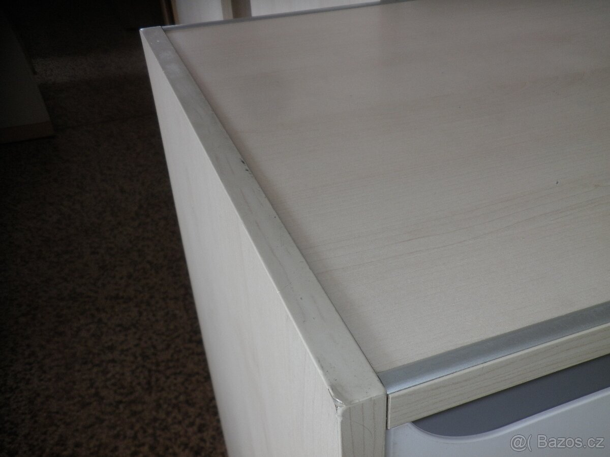 Vysoká oboustranná komoda s boxy - 9