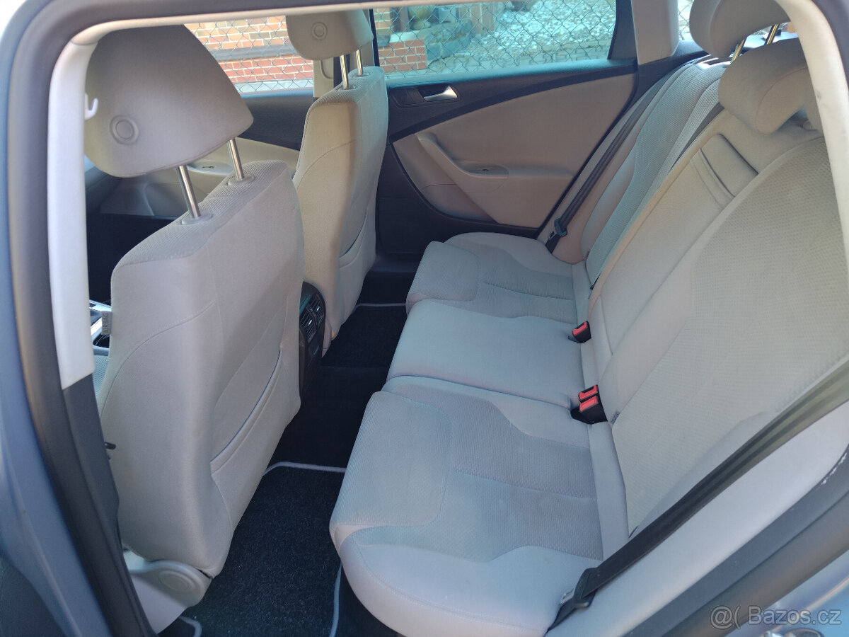 VW Passat Variant 1.4 TSI CNG 110kW - 9