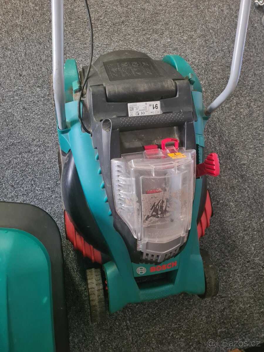 Akumulátorová sekačka Bosch - 9