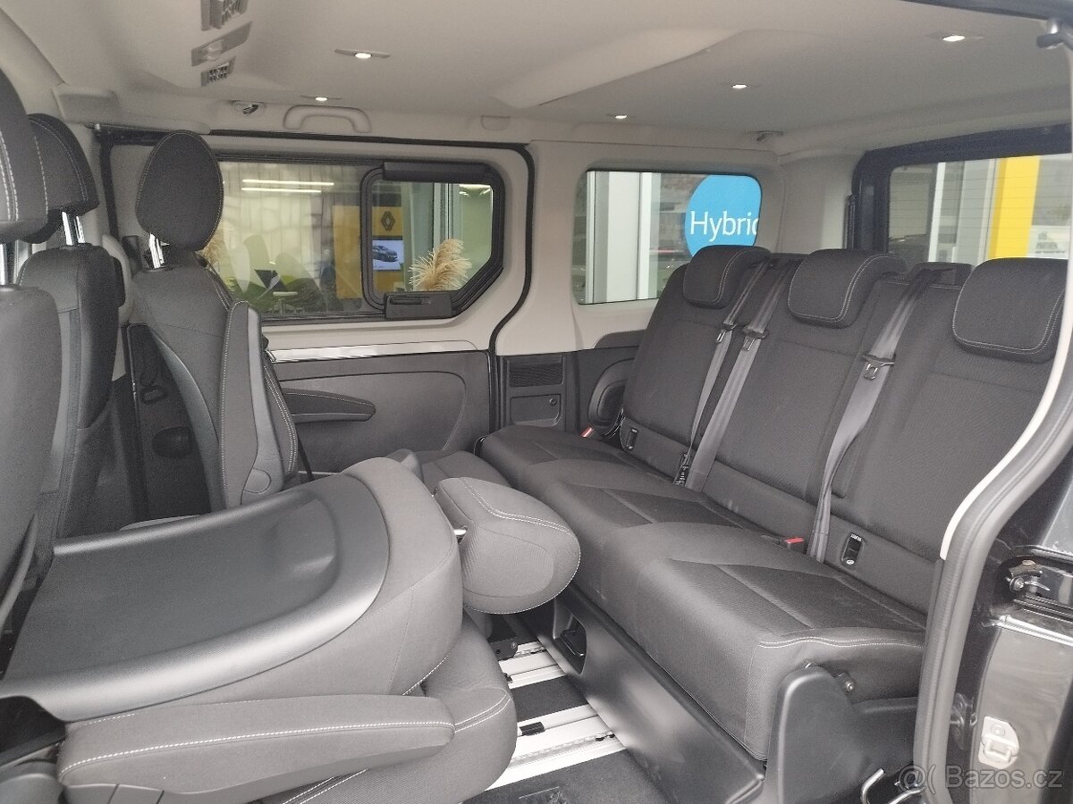 2025 Renault Trafic SpaceClass automat, Escapade. - 9