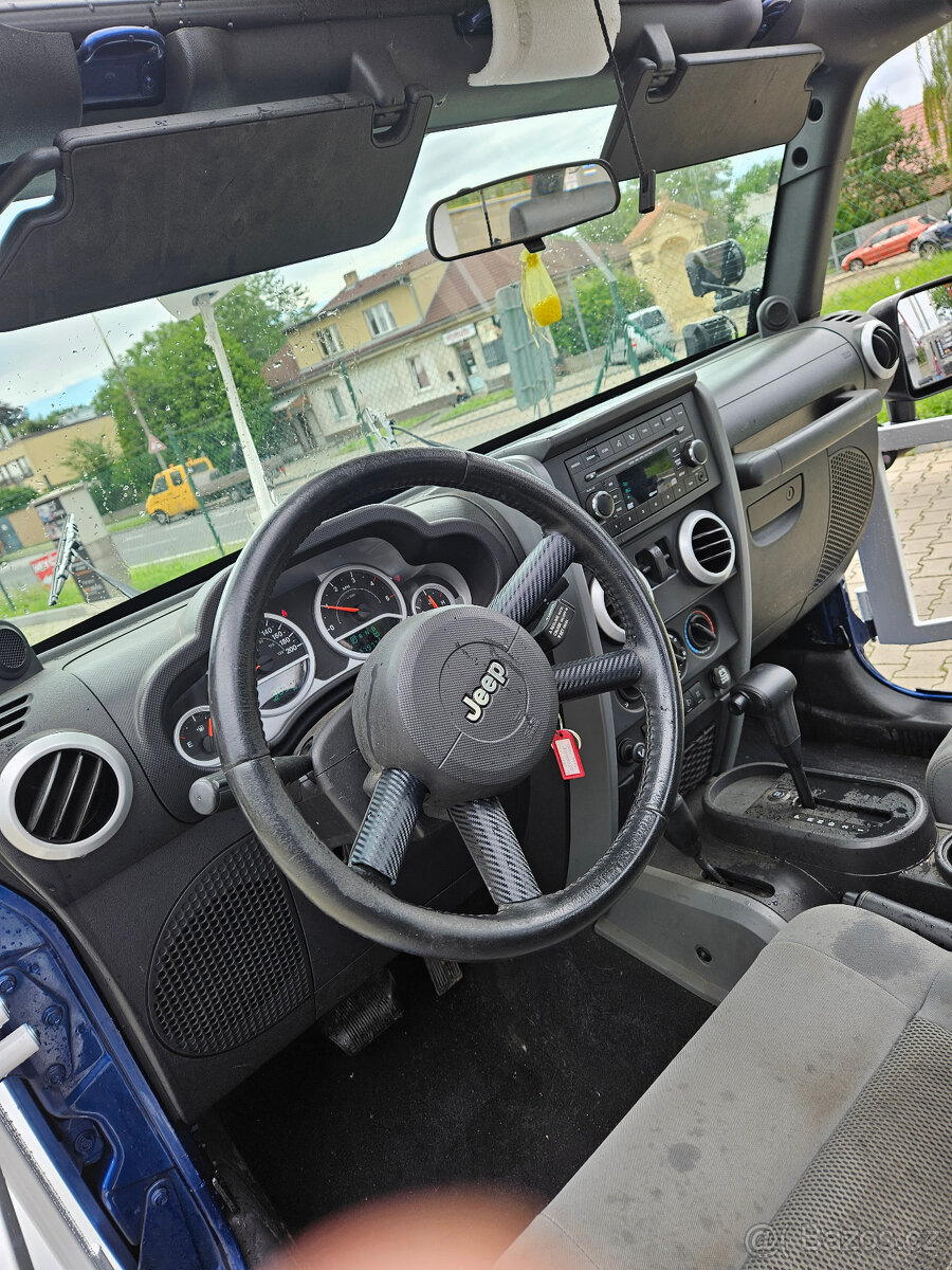 Jeep Wrangler 2,8 CRDi automat - 9