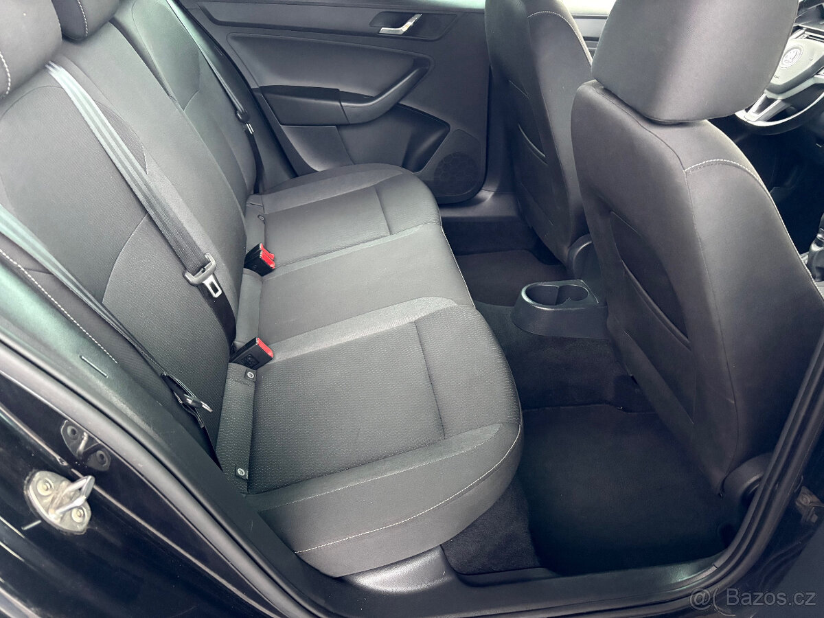 Škoda Rapid 1.2 TSi, navi, dig. klima, 2 x vyhř. sedadla - 9