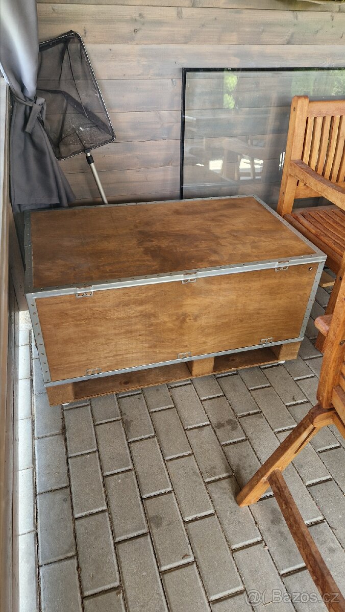 Bedna na paletě překližka - 9