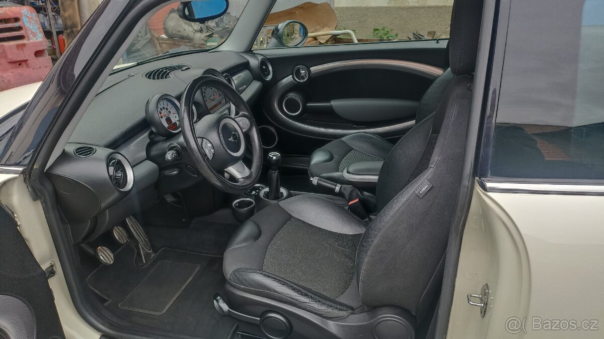 Mini cooper S R56 141kw po servisu - 9