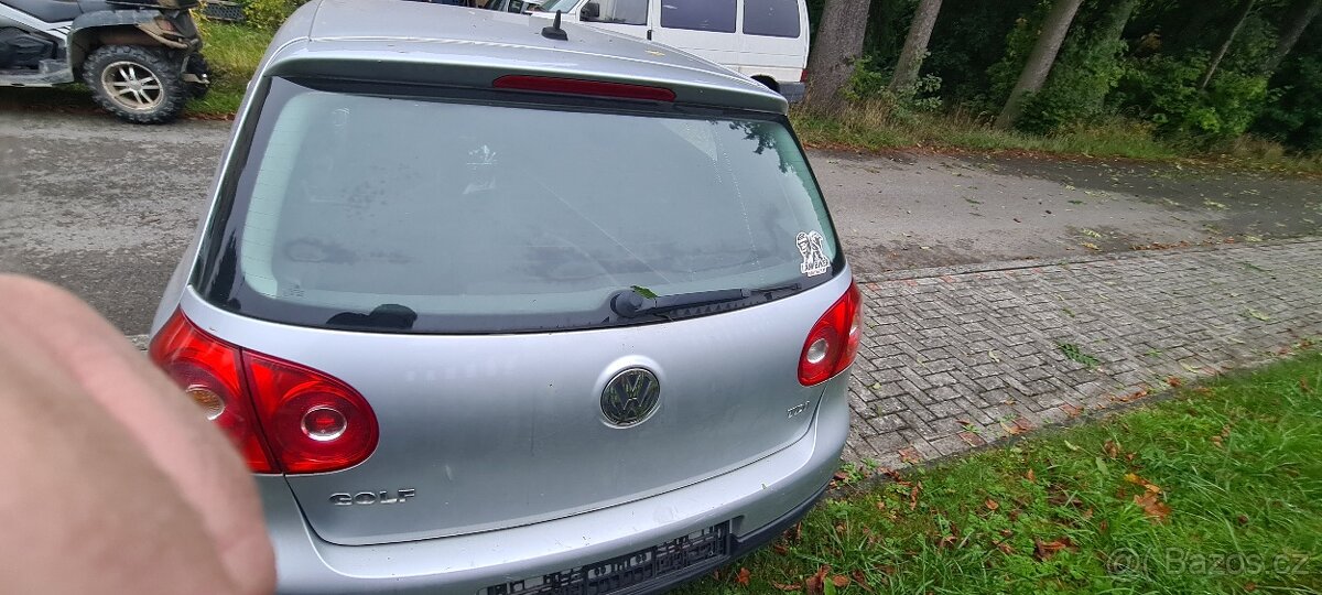 VW Golf 1,9tdi LA7W - 9