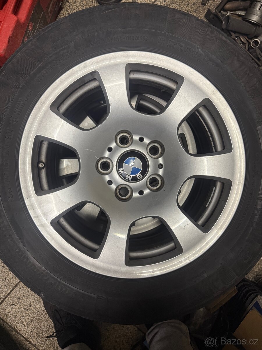 BMW kola 7J 16 225/55 r 16 - 9