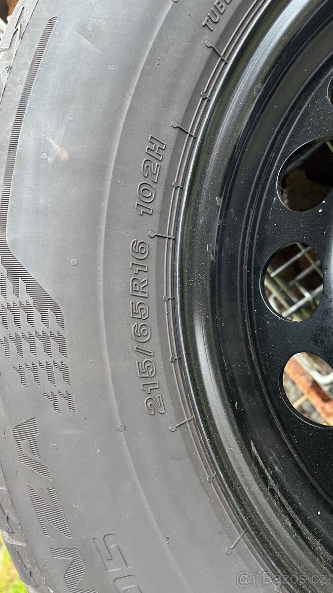 Sada kol VW Multivan T7 215/65/R16 - 9