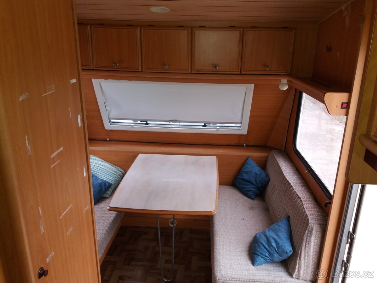 Karavan Dethleffs, Kuchyňka, Koupelna, Topení - 9