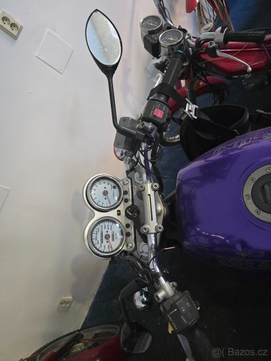 Prodám Suzuki VX800 r.v. 1972 - 9