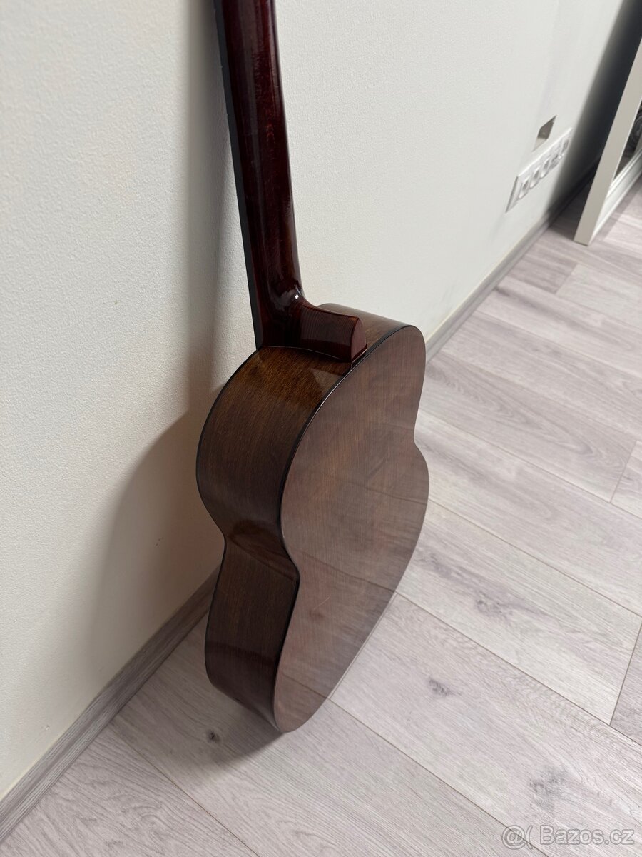 Původní Klasická Kytara CREMONA Luby, Typ 4671 - 9