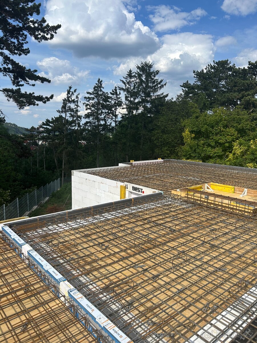 Stropni Bedněni Peri pronájem - 9