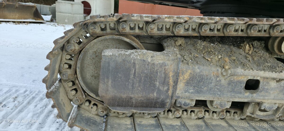 Pásové rypadlo Volvo EC 220Dl - 9