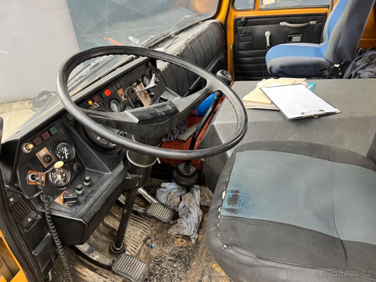 TATRA T815 6X6 ČKD AD20 - 9