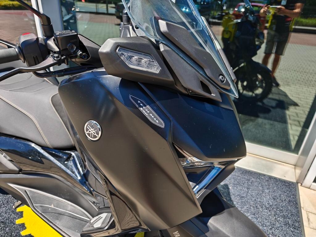 Yamaha X-Max 125 TECH MAX - 9