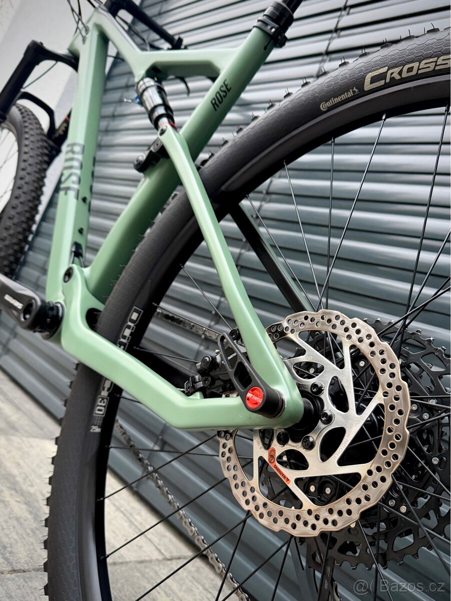 Rose Thrill Hill 1, 2024, vel. L - 9