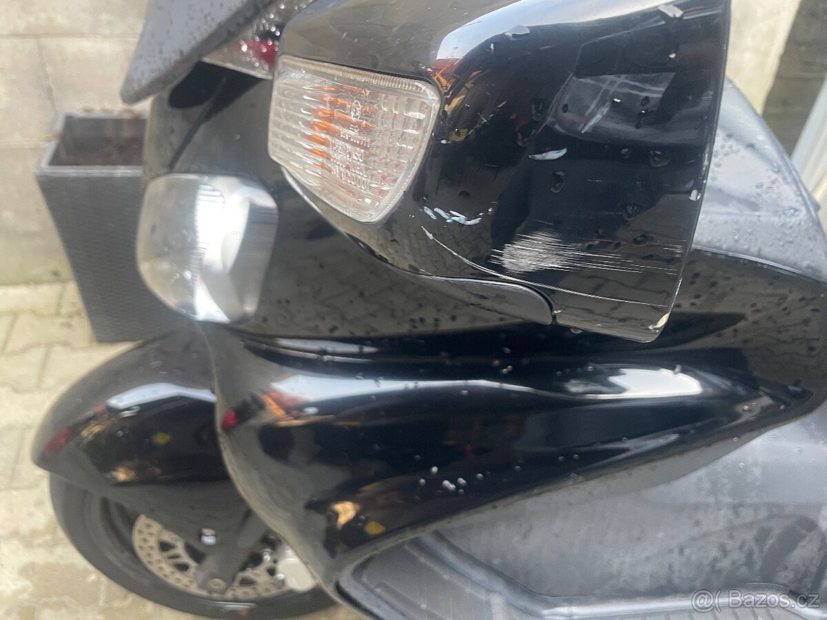 Burgman 650 exkluzive - 9