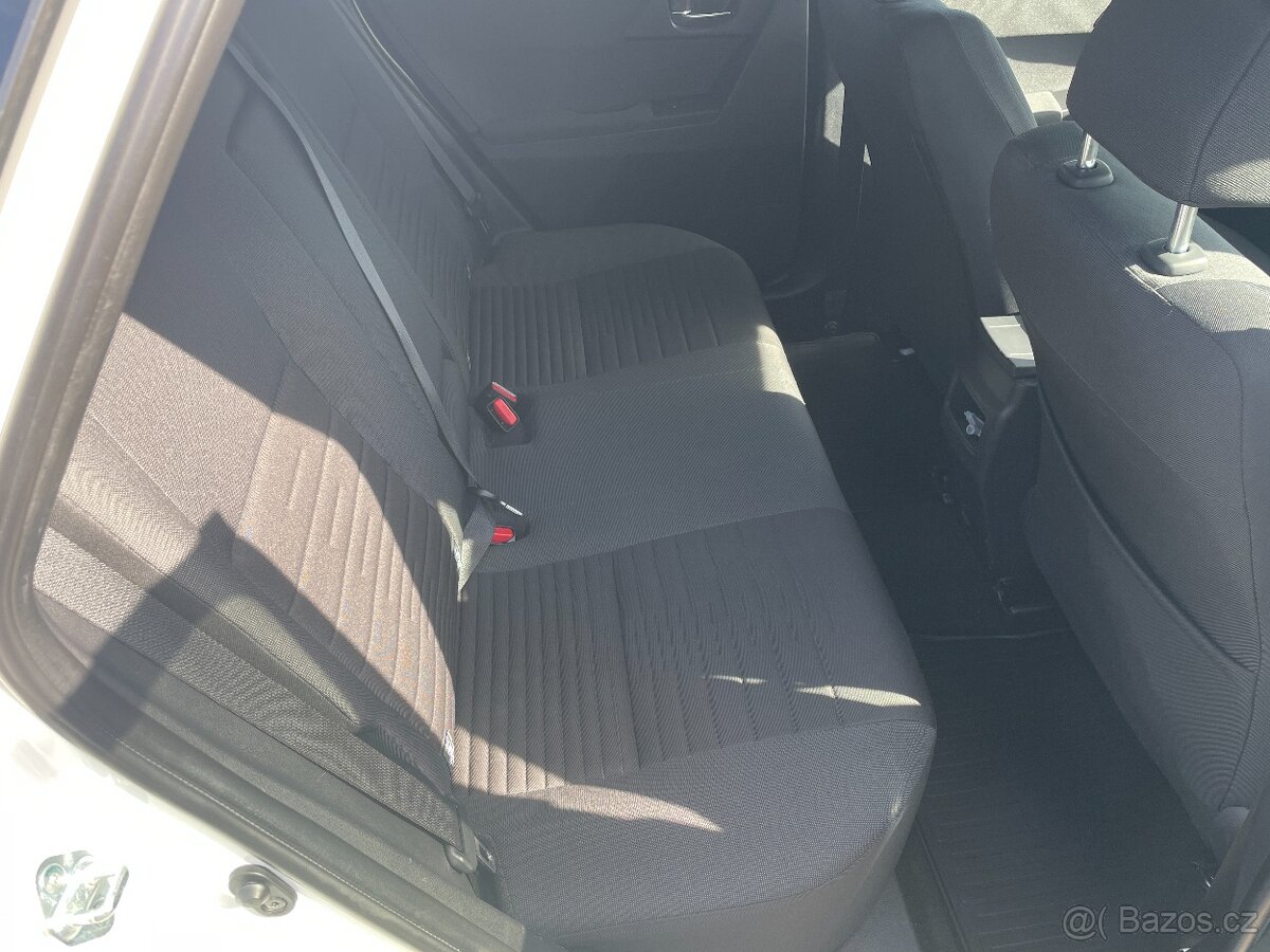 Toyota Auris 1,6 97kW, r.v.12/2016, 93.200km - 9