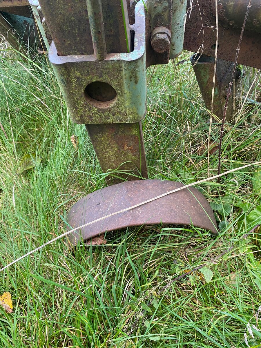 Čtyřradliční pluh - 9