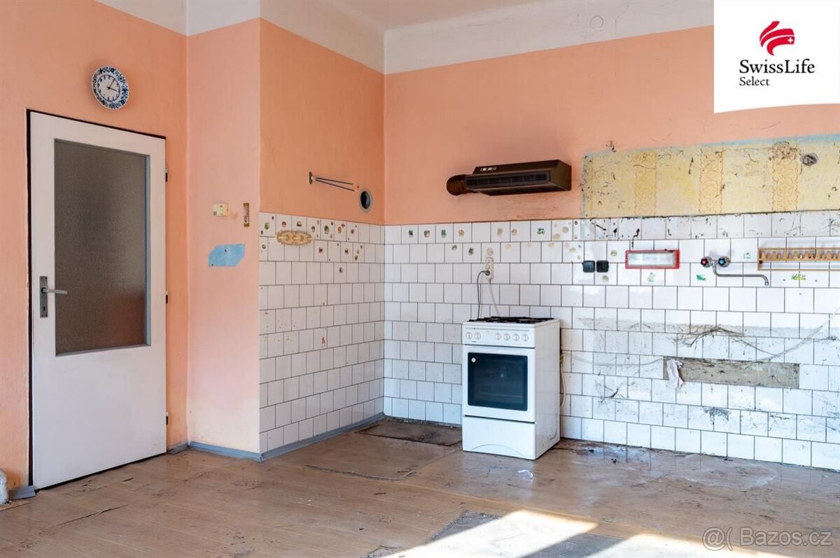 Prodej rodinného domu 215 m2 Okružní, Bruntál - 9