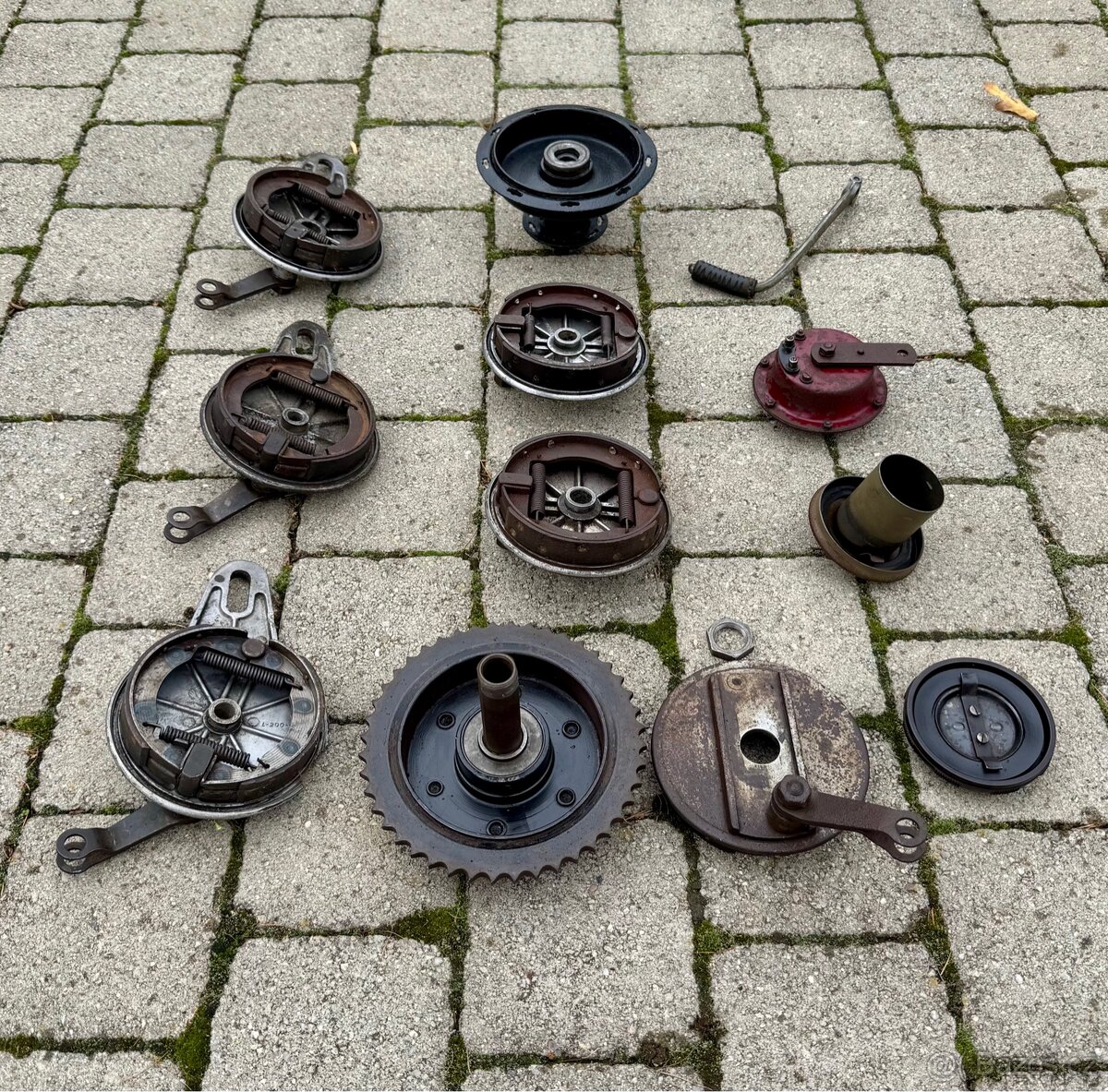 ČZ 125 B T 125 150 C - díly - 9