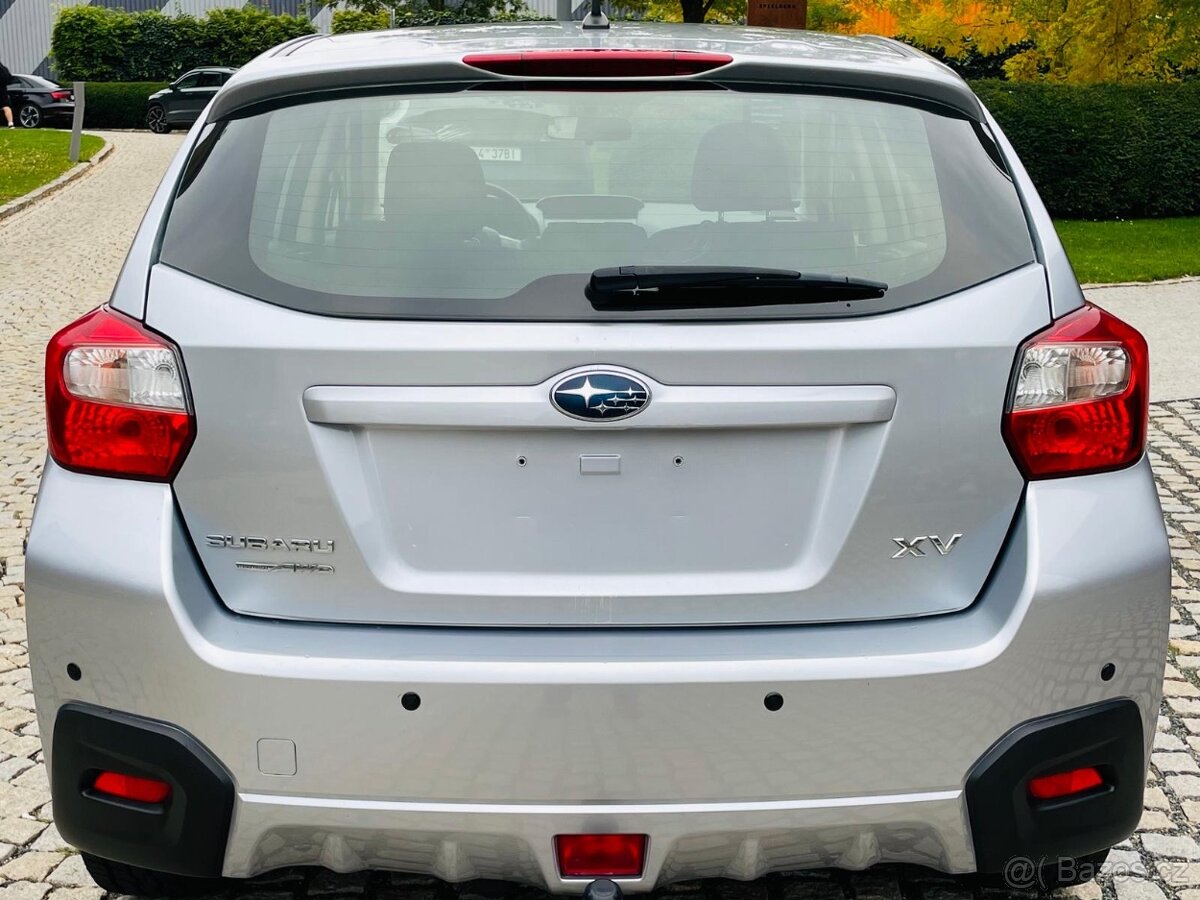 Subaru XV 2.0i 4x4 110KW AUTOMAT SENZORY VÝHŘEV SERVISKA - 9