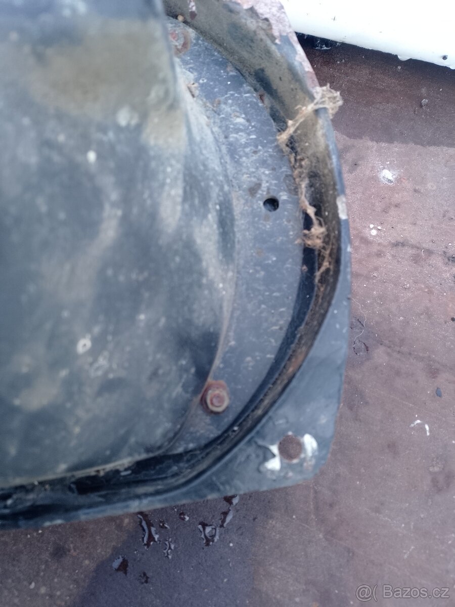 Škoda 120L 130L Rapid držáky, hrnce velkých světel - 9