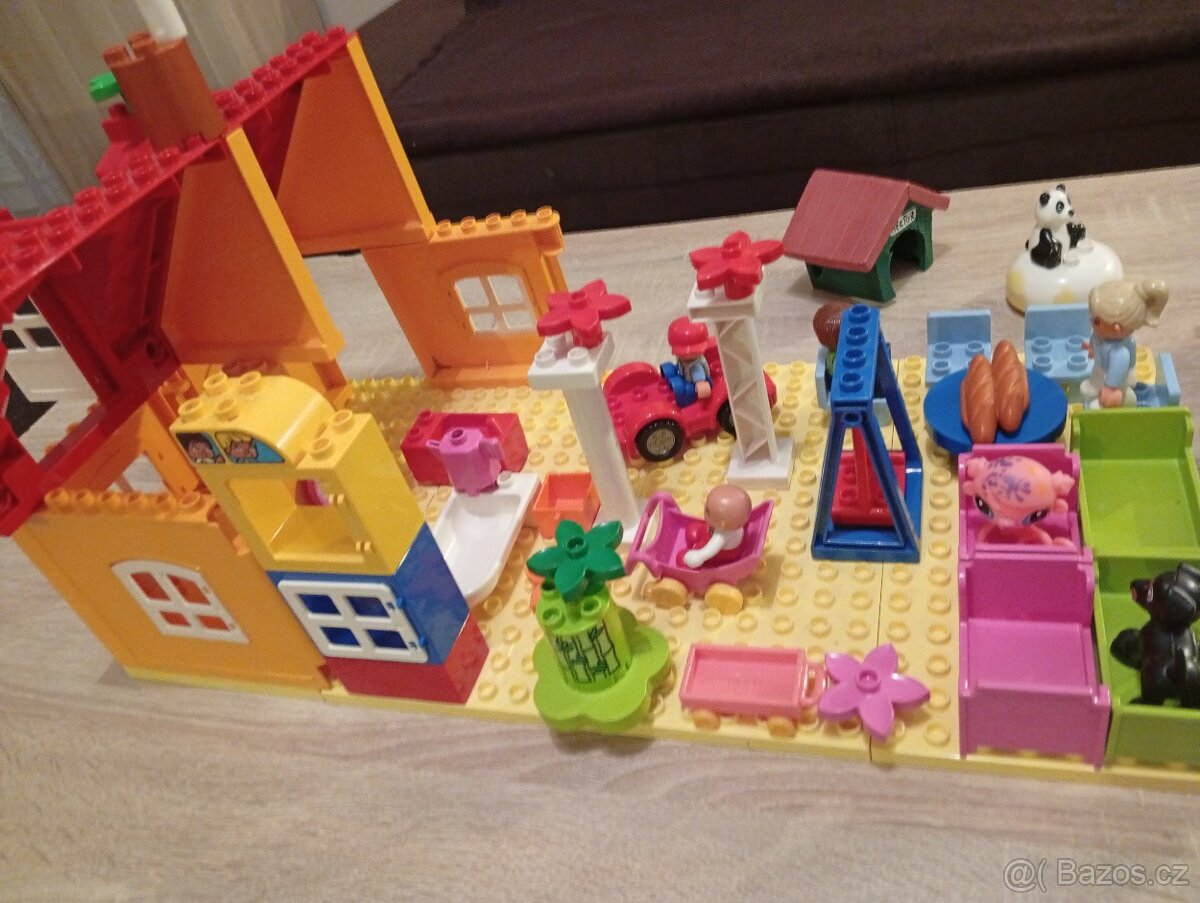 Lego Duplo dům s příslušenstvím - 9