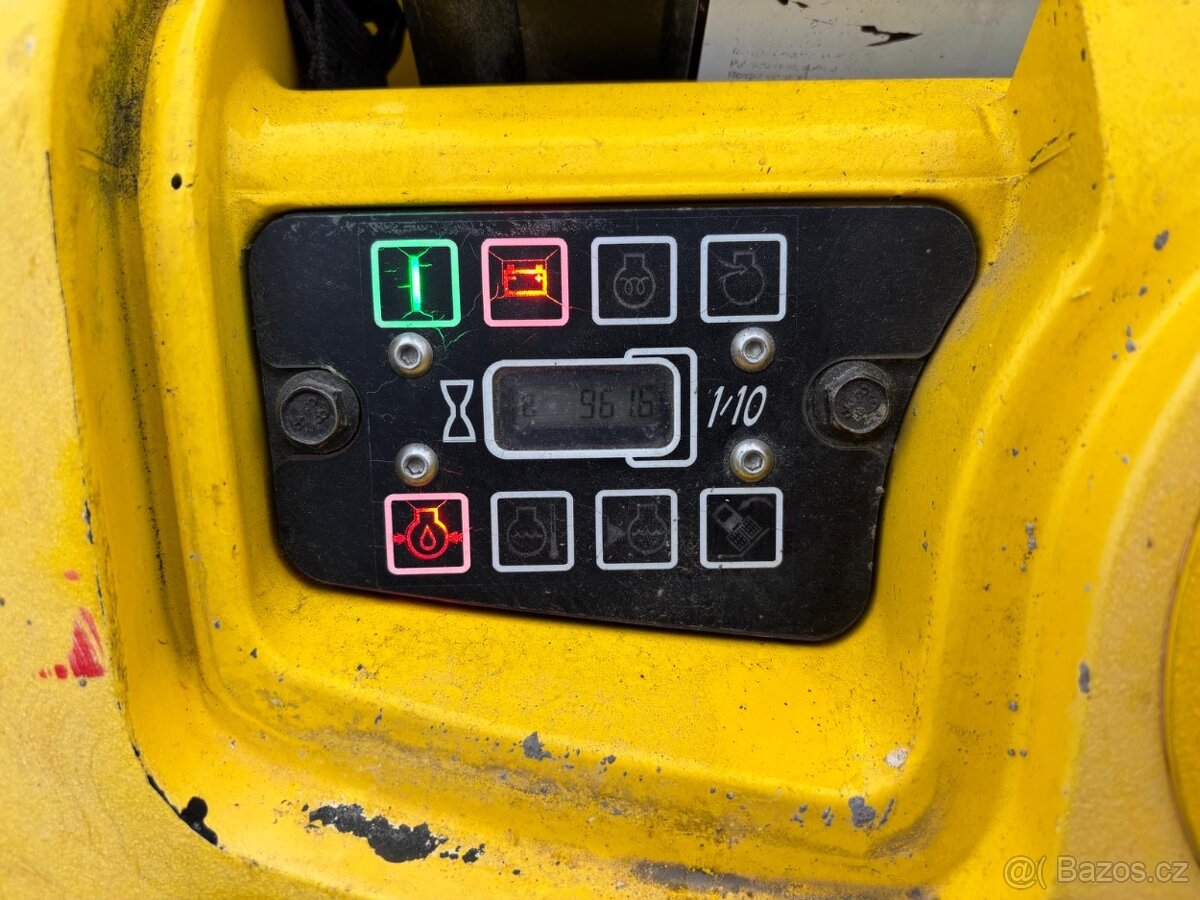 Ježkový vibrační válec Wacker Neuson RT82 SC-2 - 9