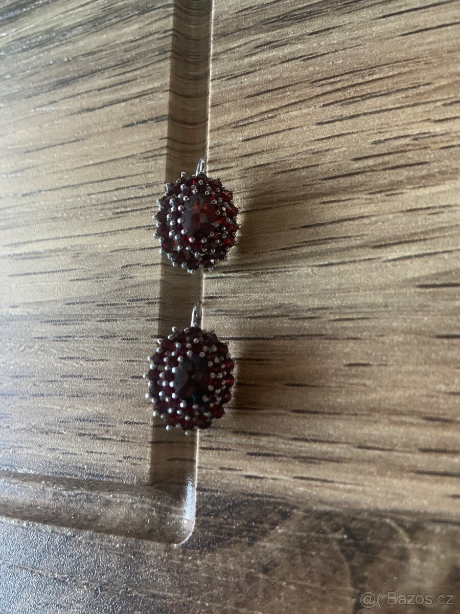 NOVÉ náušnice s českým granátem - 9