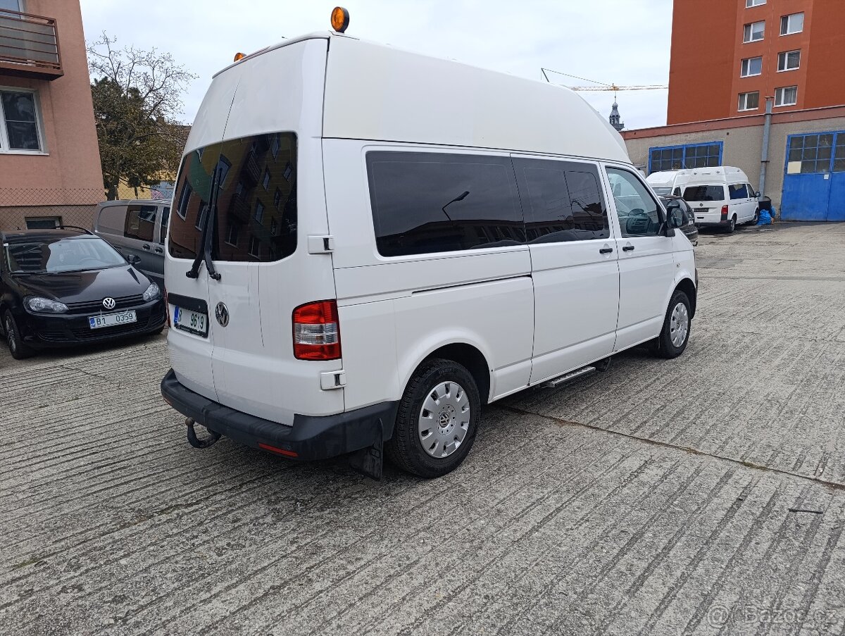 Volkswagen Transporter T5 8 míst 103kw - 9