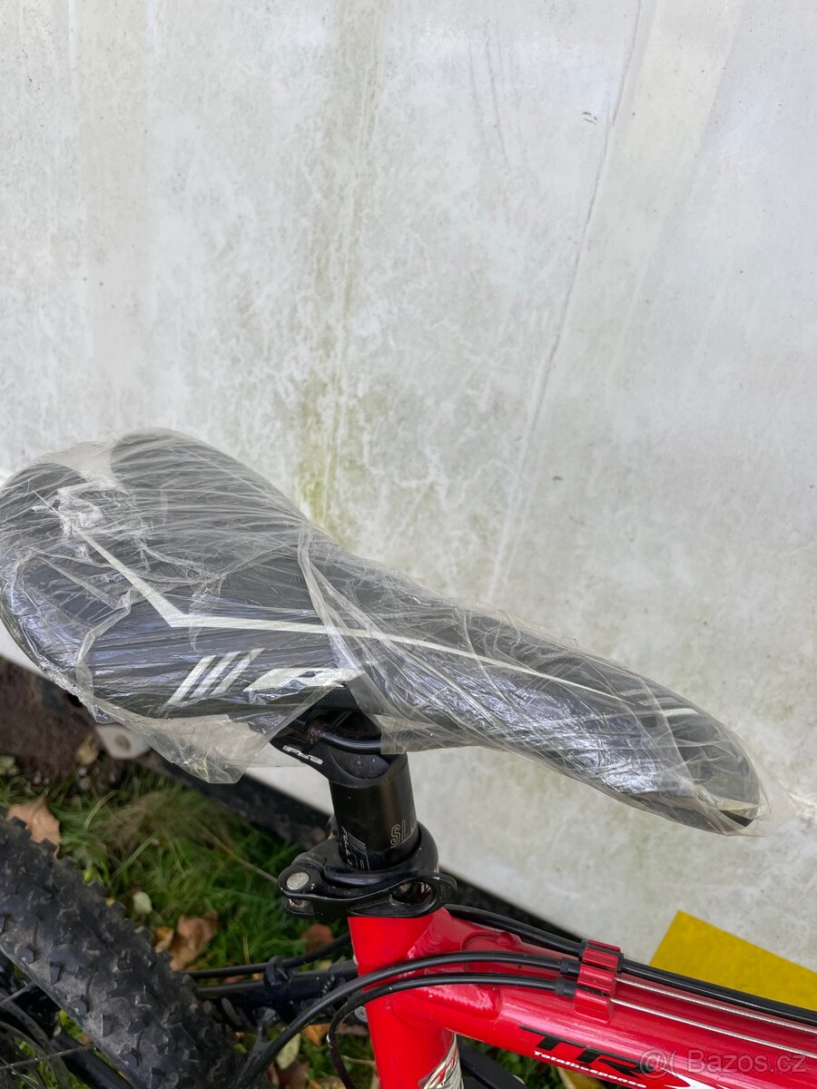 Sjezdové horské kolo - 9