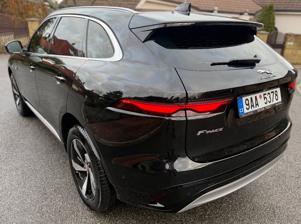 Jaguar F-Pace D200 AWD - 9