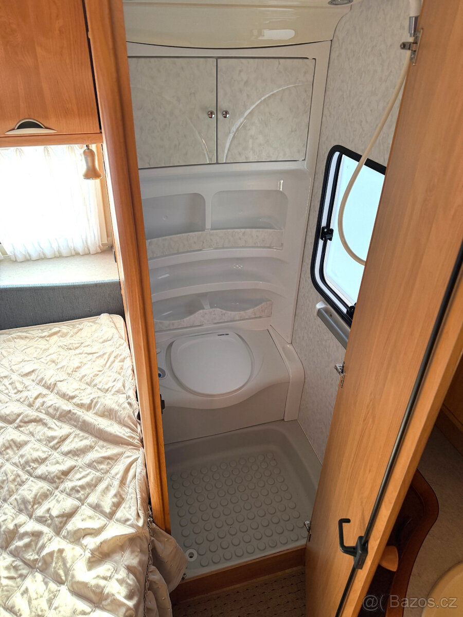 Hobby 460 UFe Excellent, PŘEDSTAN - 9