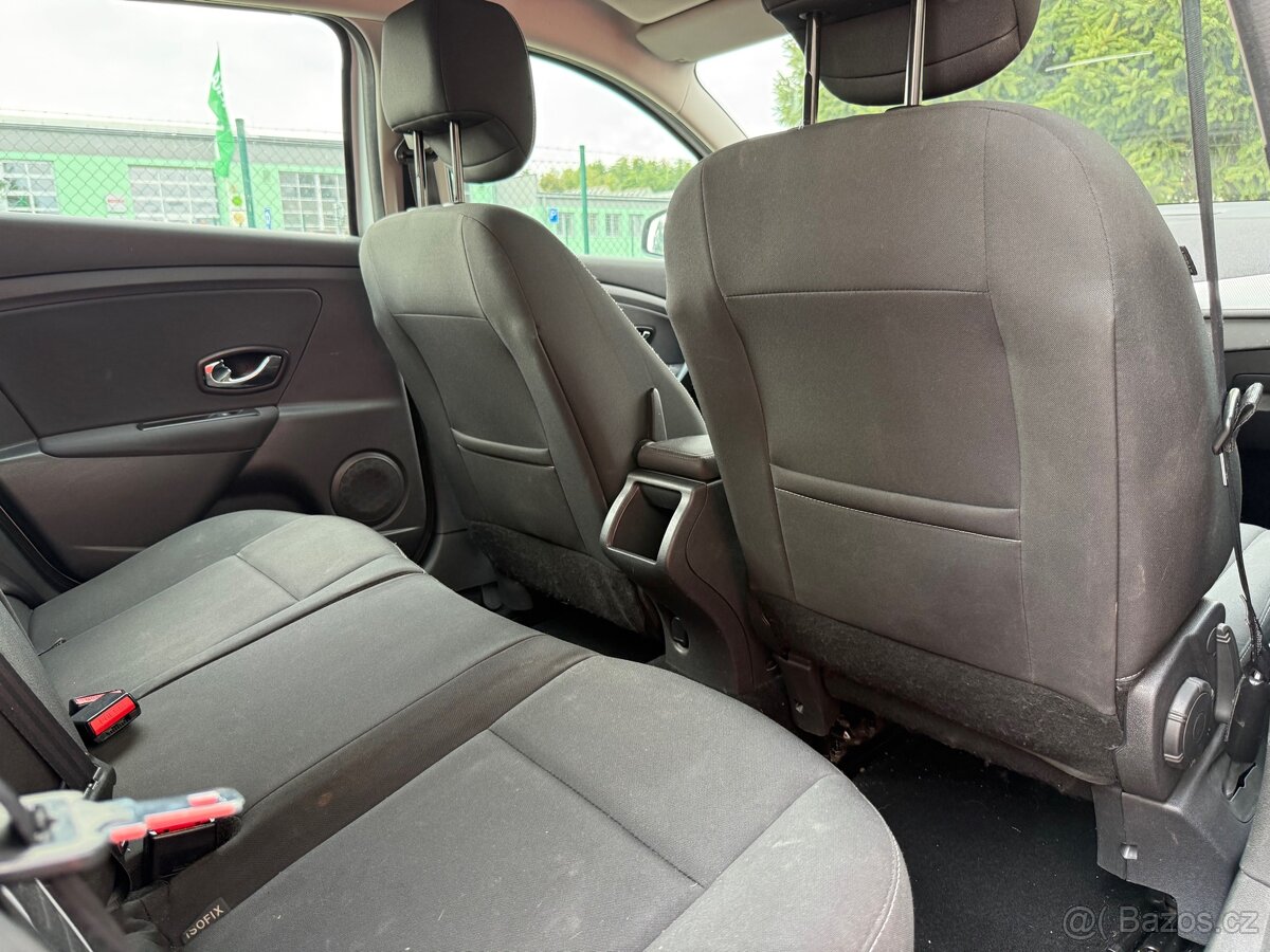 2014 RENAULT MEGANE GRANDTOUR - AUTOMAT - 9