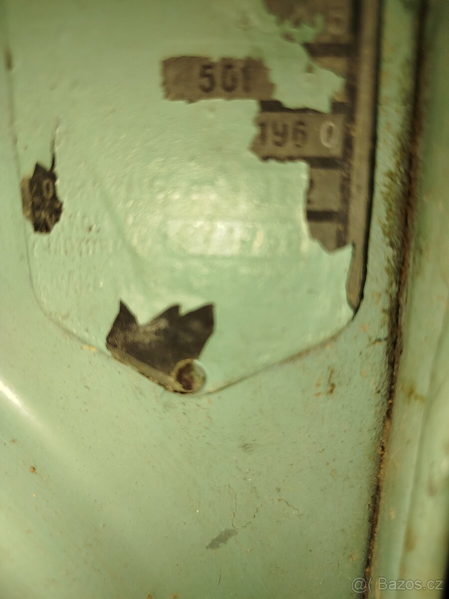 Predám čz 175/501 prasa skútr prase čune. - 9