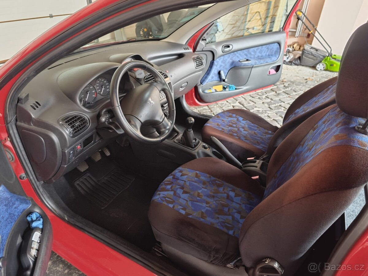 Peugeot 206 1.1i VAN - 9