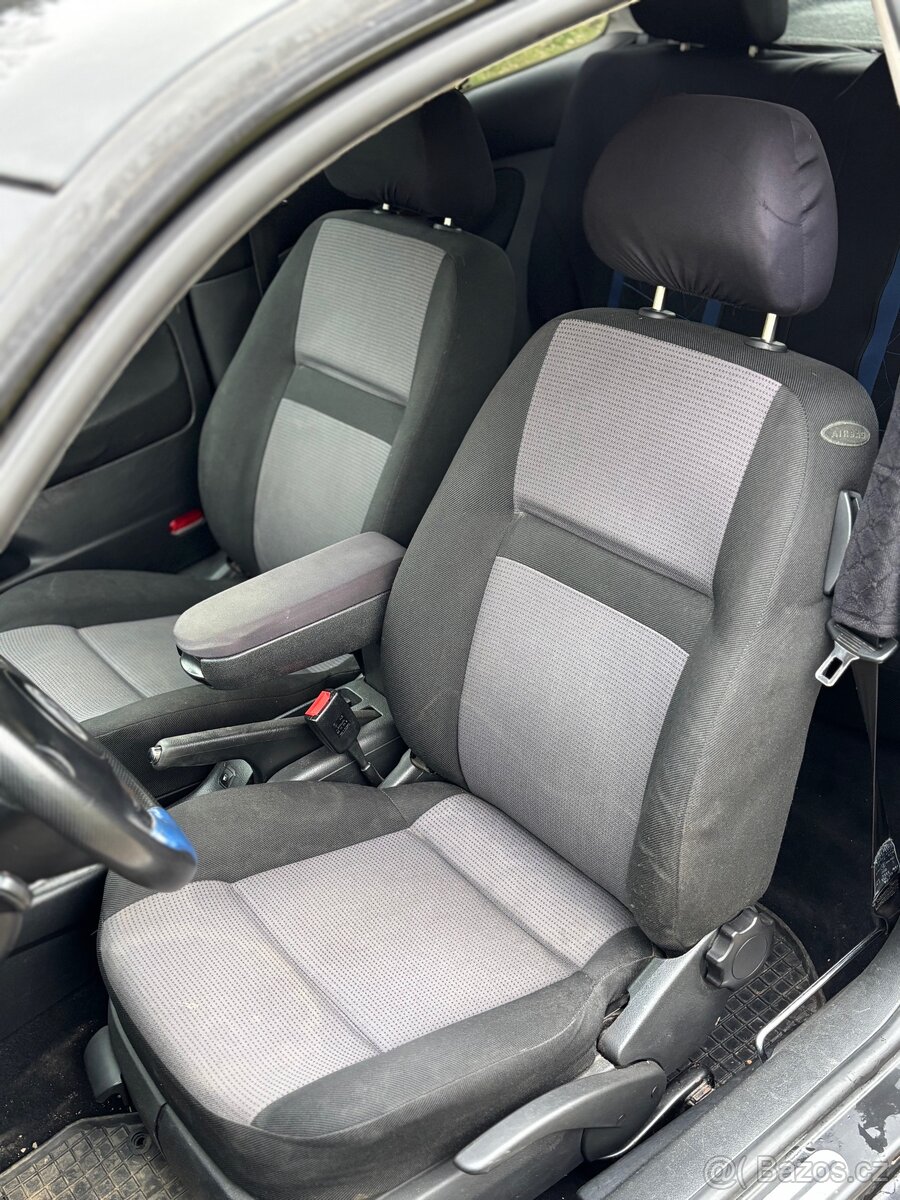 Prodám VW Golf IV - 9