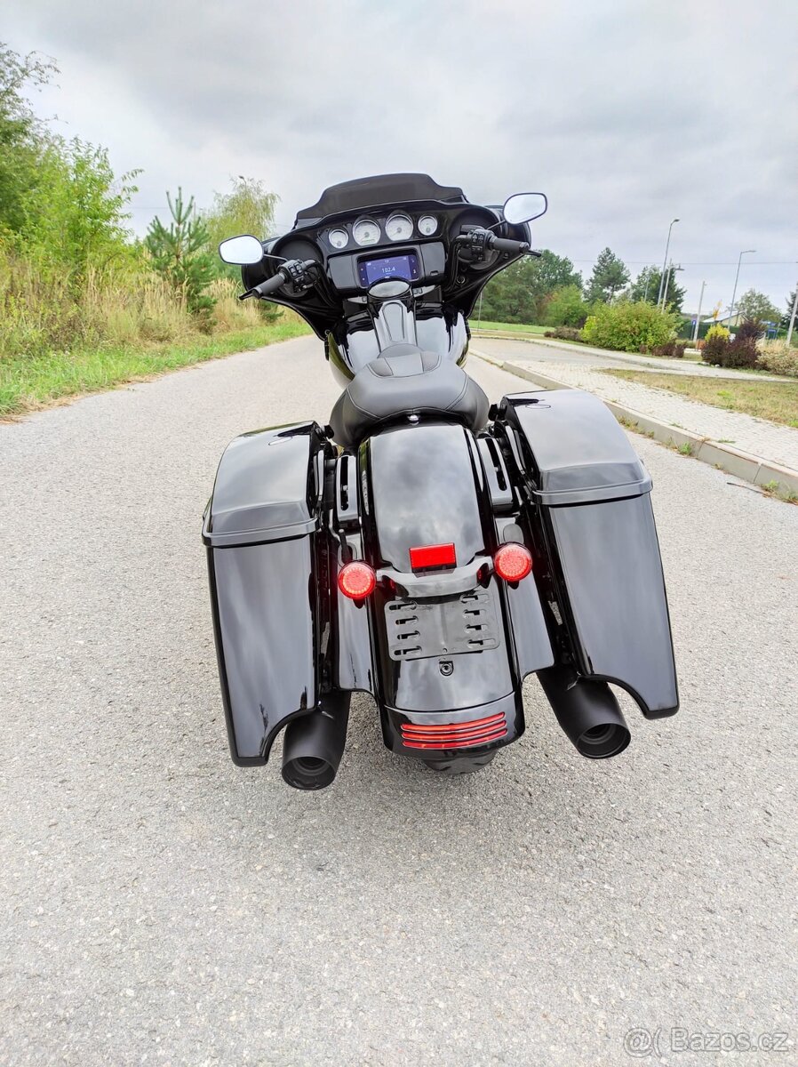 HD Street Glide 2023 - 9