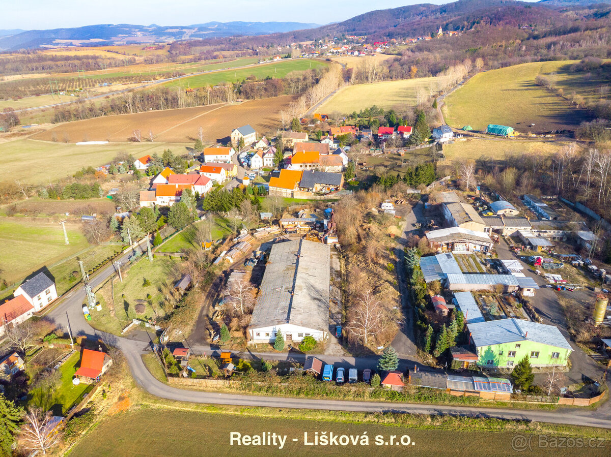 Prodej bývalého zemšdělského areálu nyní využívaného pro dře - 9