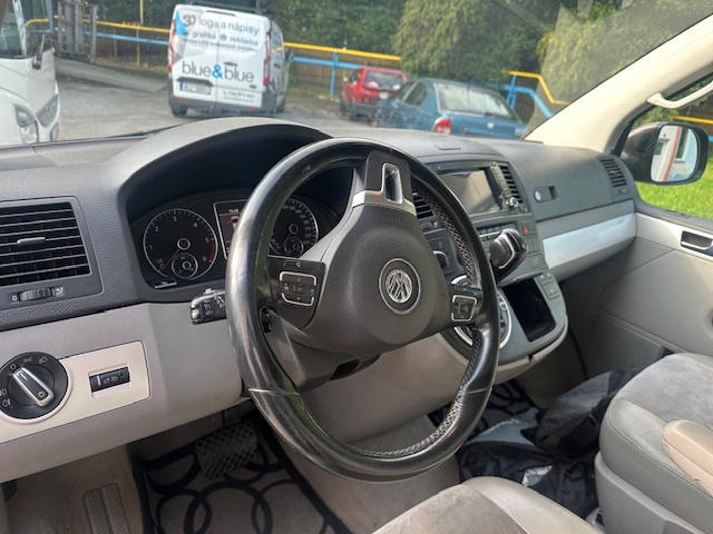 REZERVACE-VW T5 Multivan 2.0 TDI , dsg, 2011 - 9