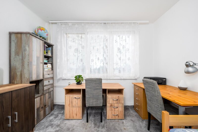Modernizovaný příjemný byt 2+1 s balkonem v žádané lokalitě - 9