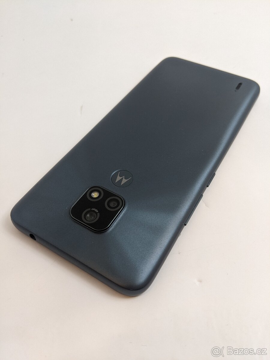 Motorola Moto E7 2/32 gray. Záruka 6 měsíců. - 9