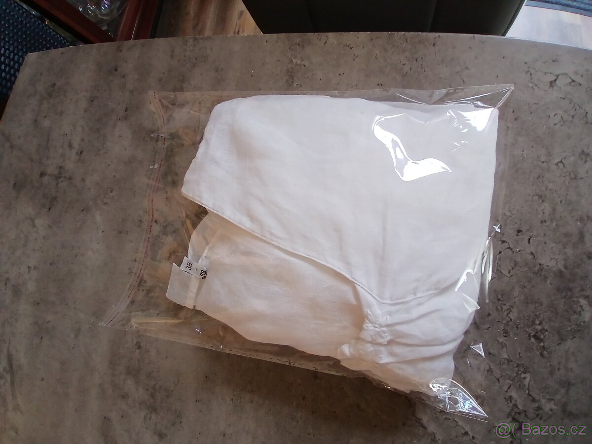 Krátká halenka Hess ke kroji vel.40 - 9