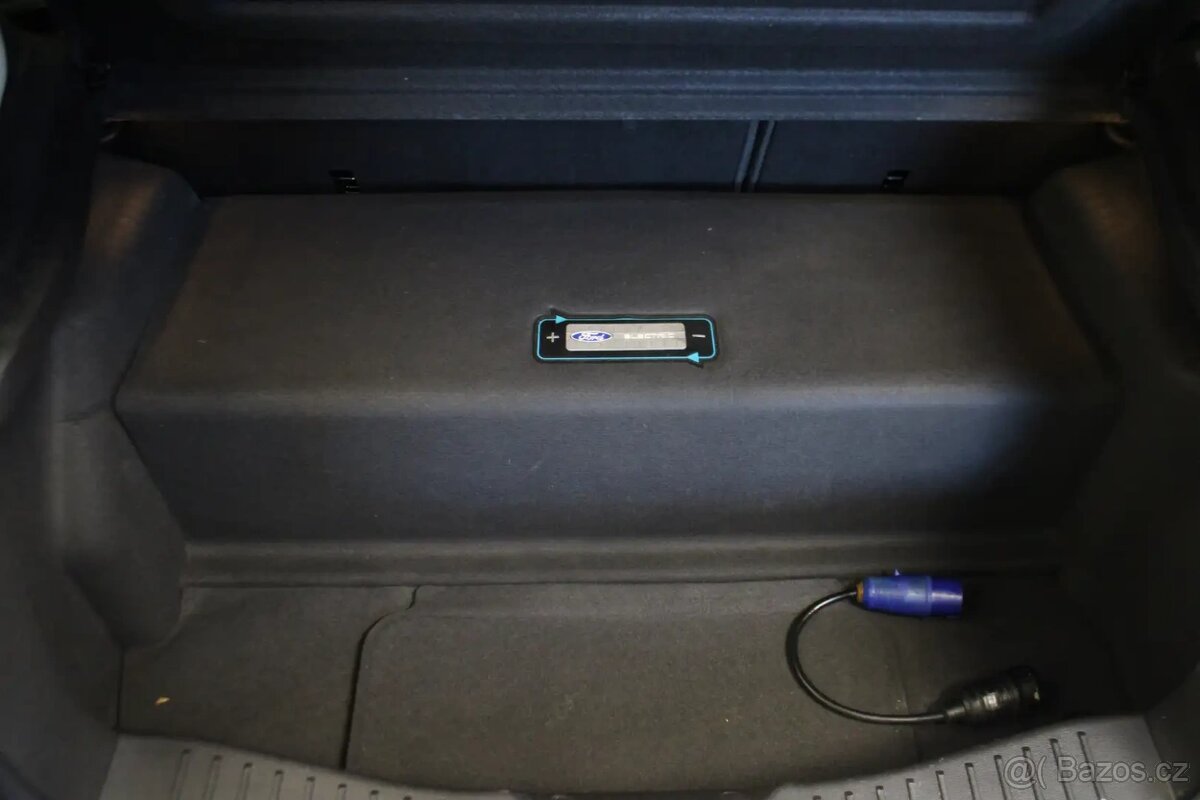 FORD FOCUS TITANIUM ELEKTRO 2013 TOP - 9