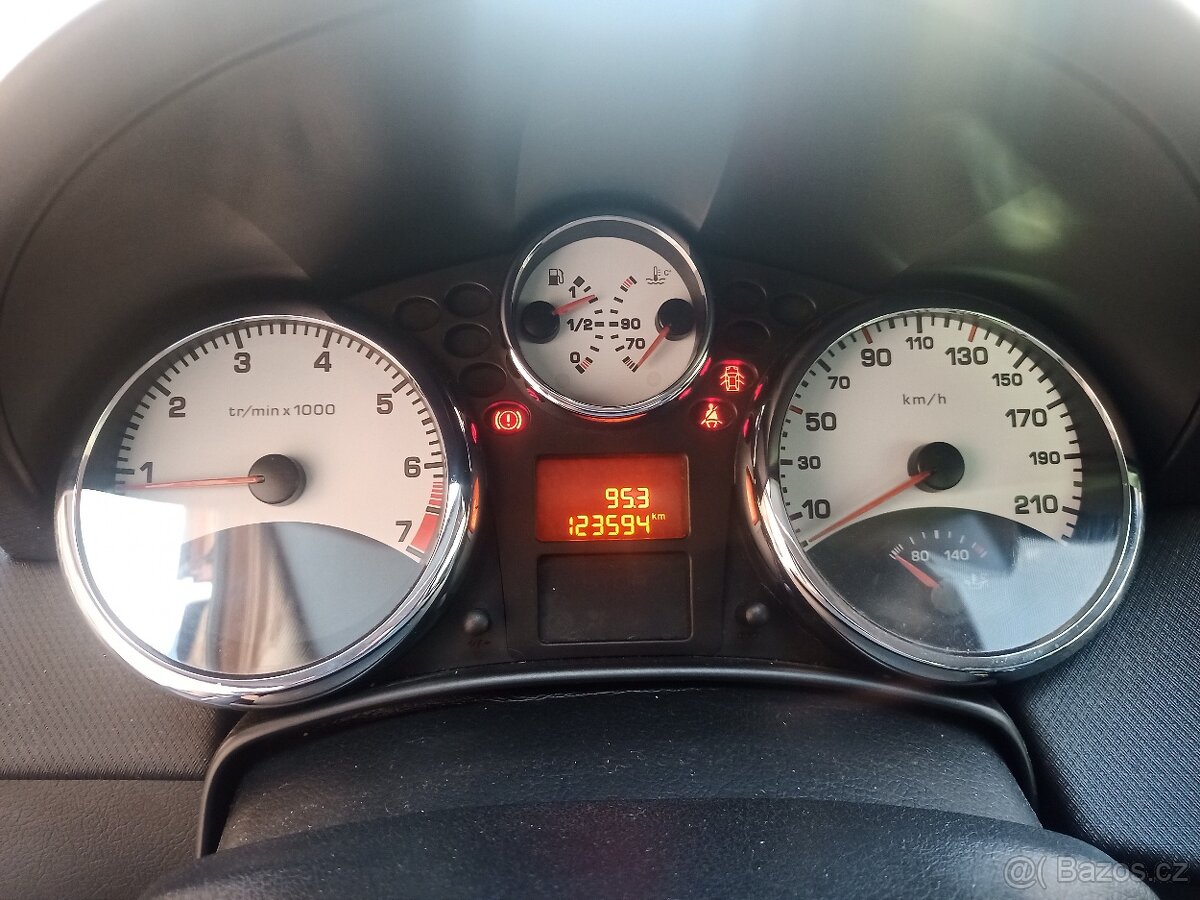 Peugeot 207cc turbo 110kw Cabrio - 9