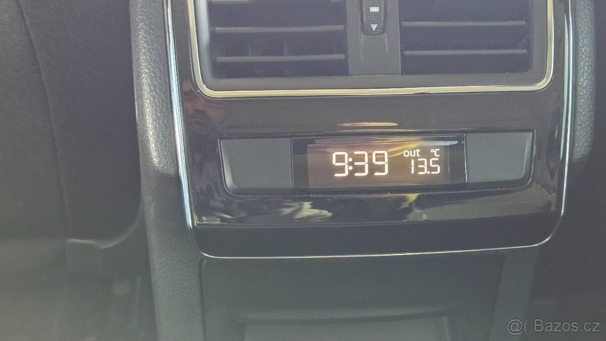 Superb 2.0Tdi 110kw - 9