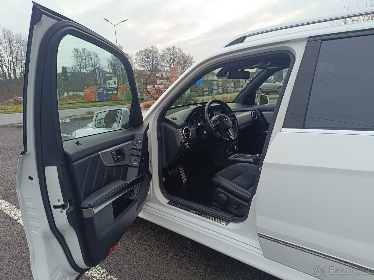 Mercedes-Benz GLK 350 CDI BlueEFFICIENCY 4MATIC A/T - 9