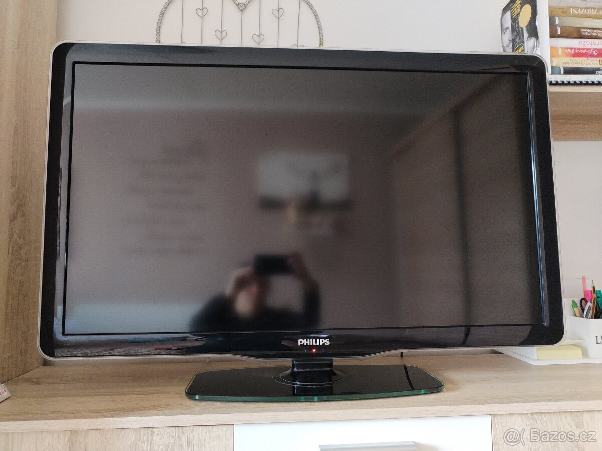 Philips 40PFL5605H/12 40" Full HD televize - 9