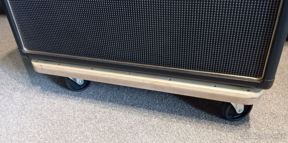 Celolampové kytarové kombo Blackstar HT CLUB 40 - 9